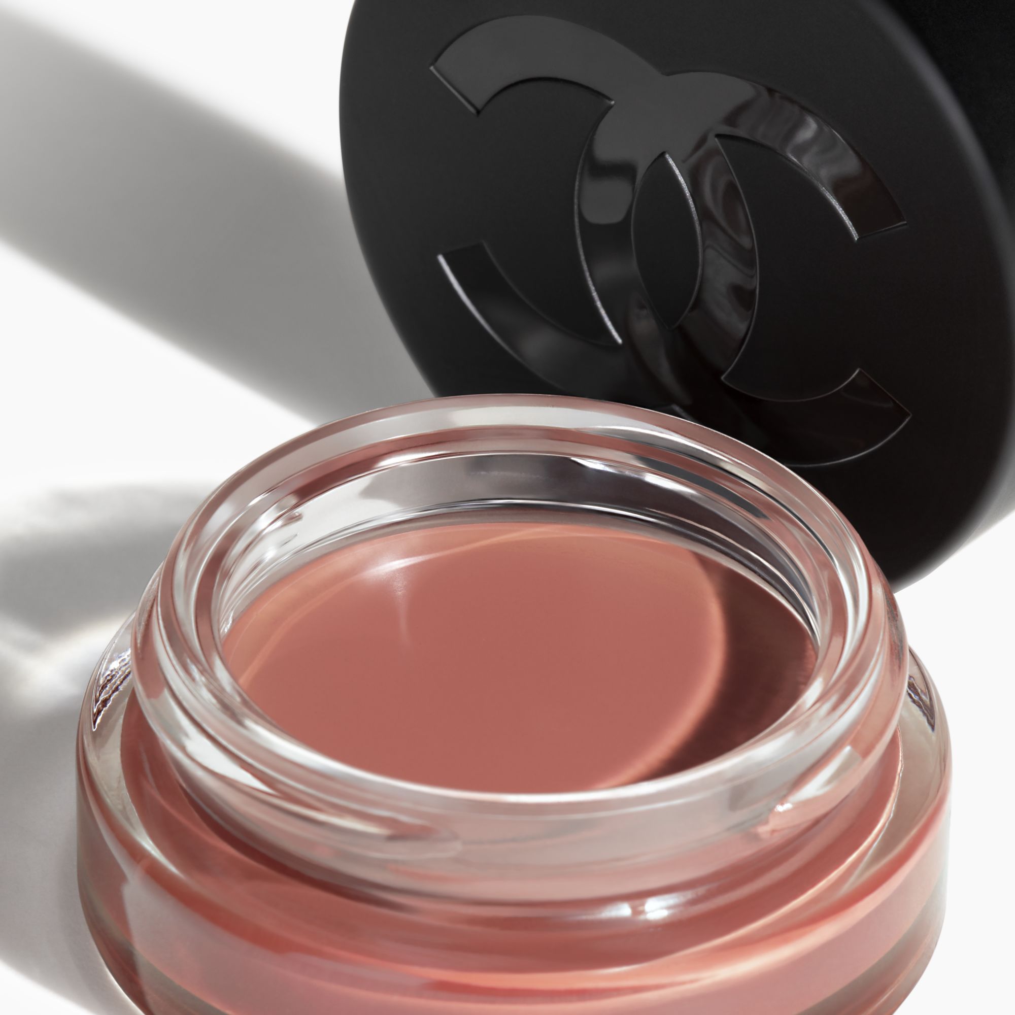 口紅 No1DE CHANEL LipAndCheekBalm3VITALBEIGE N°1 DE CHANEL LIP AND CHEEK BALM Enhances Colour – Nourishes