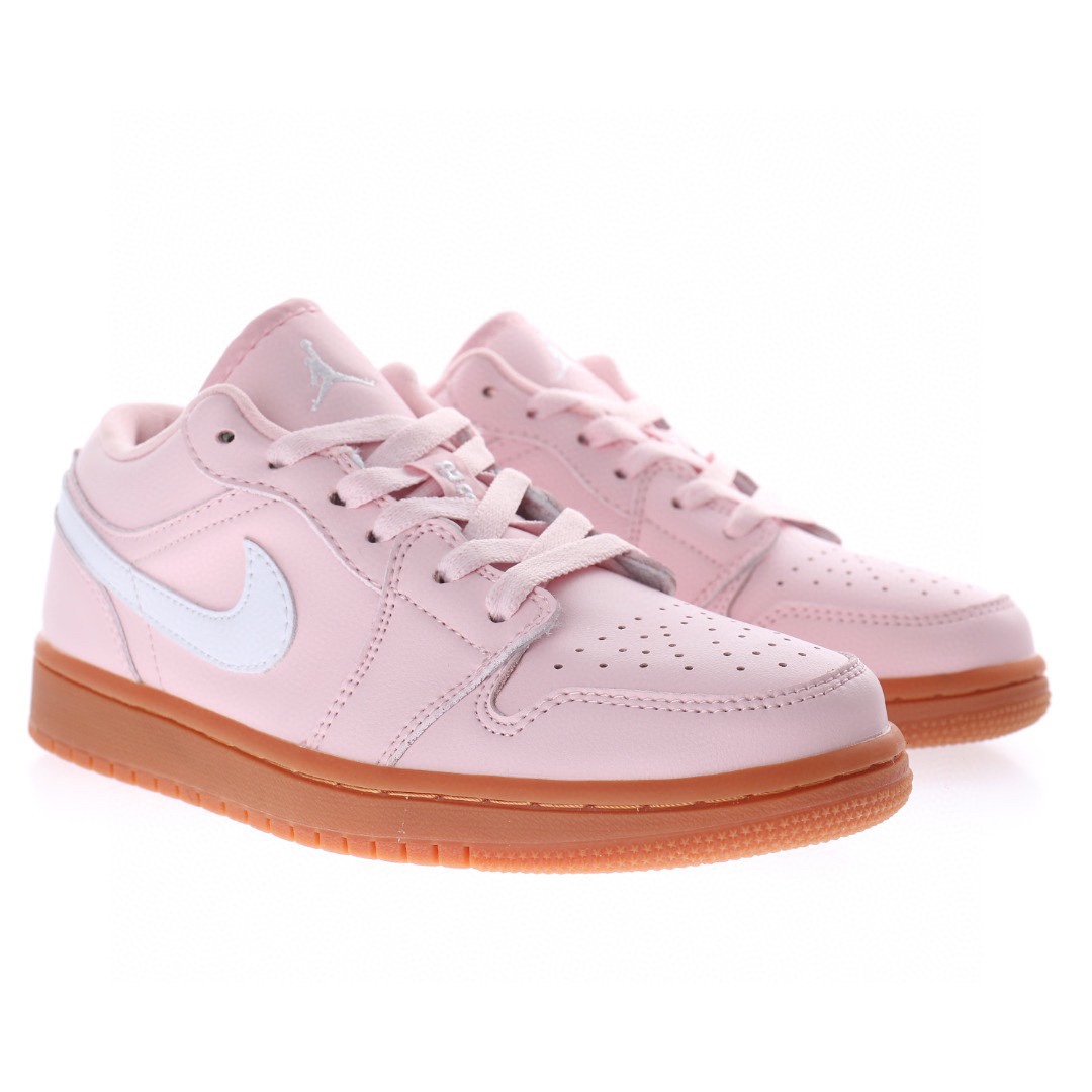 Nike Air Jordan 1 “粉紅生膠”