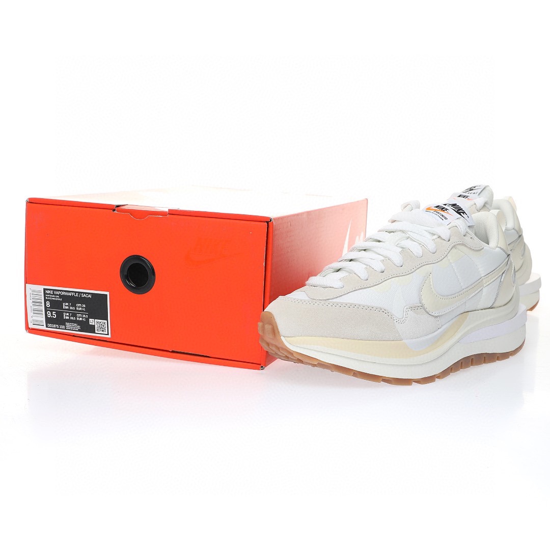 Sacai x Nike VaporWaffle 3.0"Sail Gum"系列改良馬拉松變形解構前衛設計五層底休閒運動慢跑鞋「厚布白帆生膠大重疊雙鈎子」