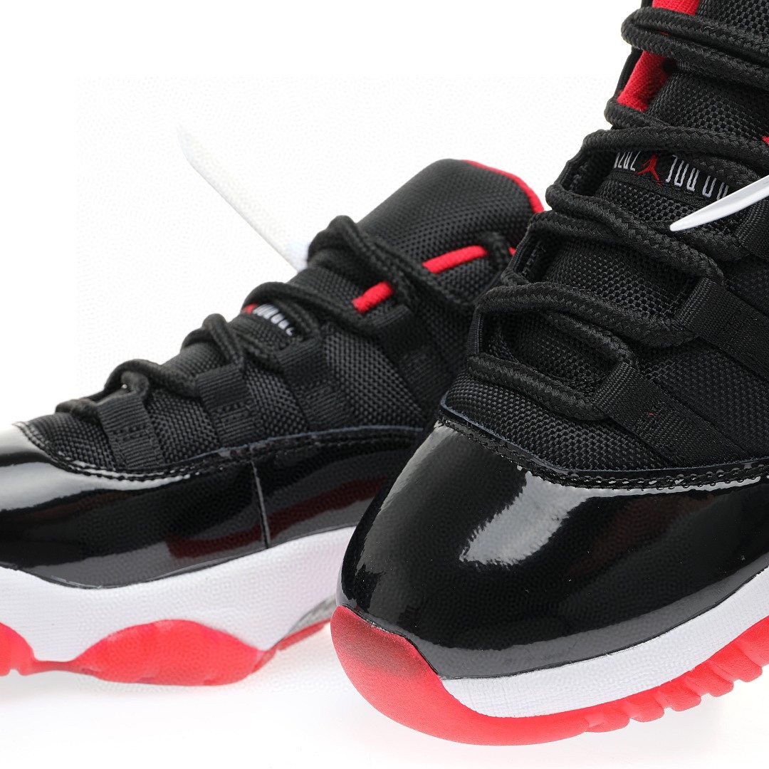 AJ11代邁克爾·喬丹低幫運動文化籃球鞋“黑紅2.0”