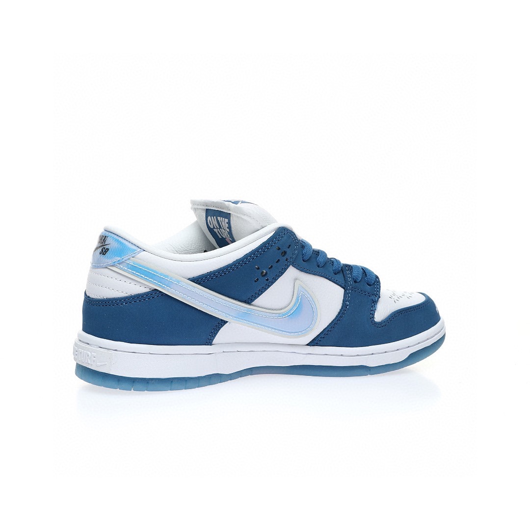 Dunk Low “白藍全息鐳射雪花衝孔”