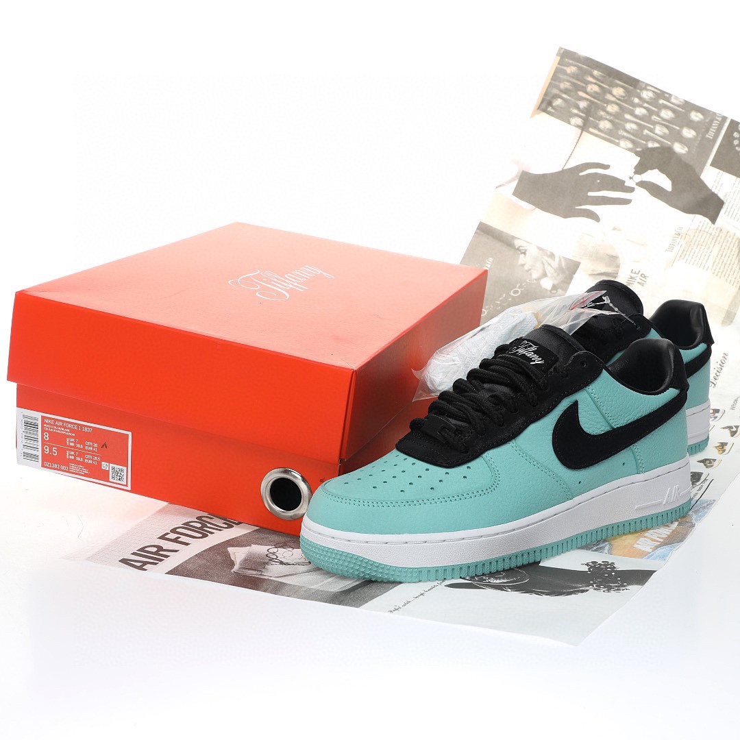 Nike Air Force 1 “聯名蒂芙尼藍黑反轉”