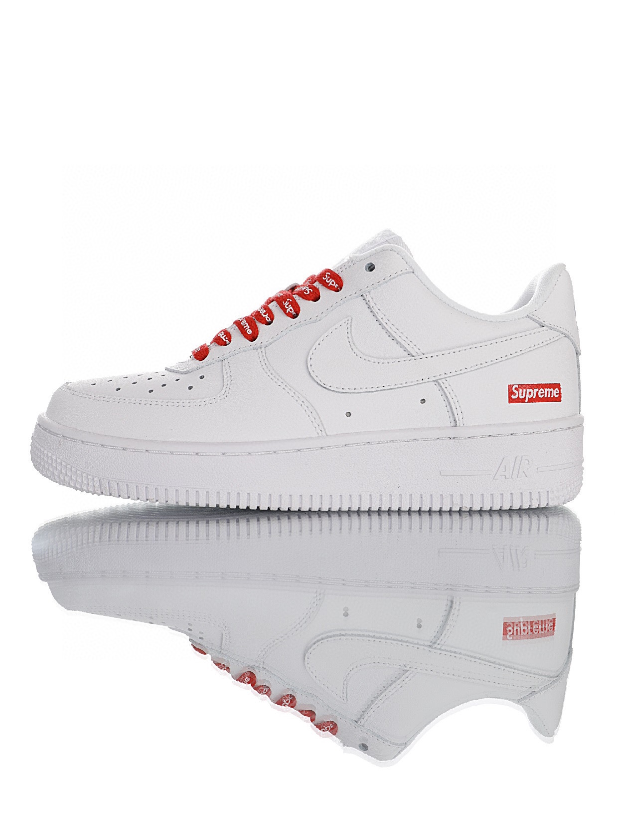 Supreme x Nike Air Force 1 「皮革白紅LOGO」