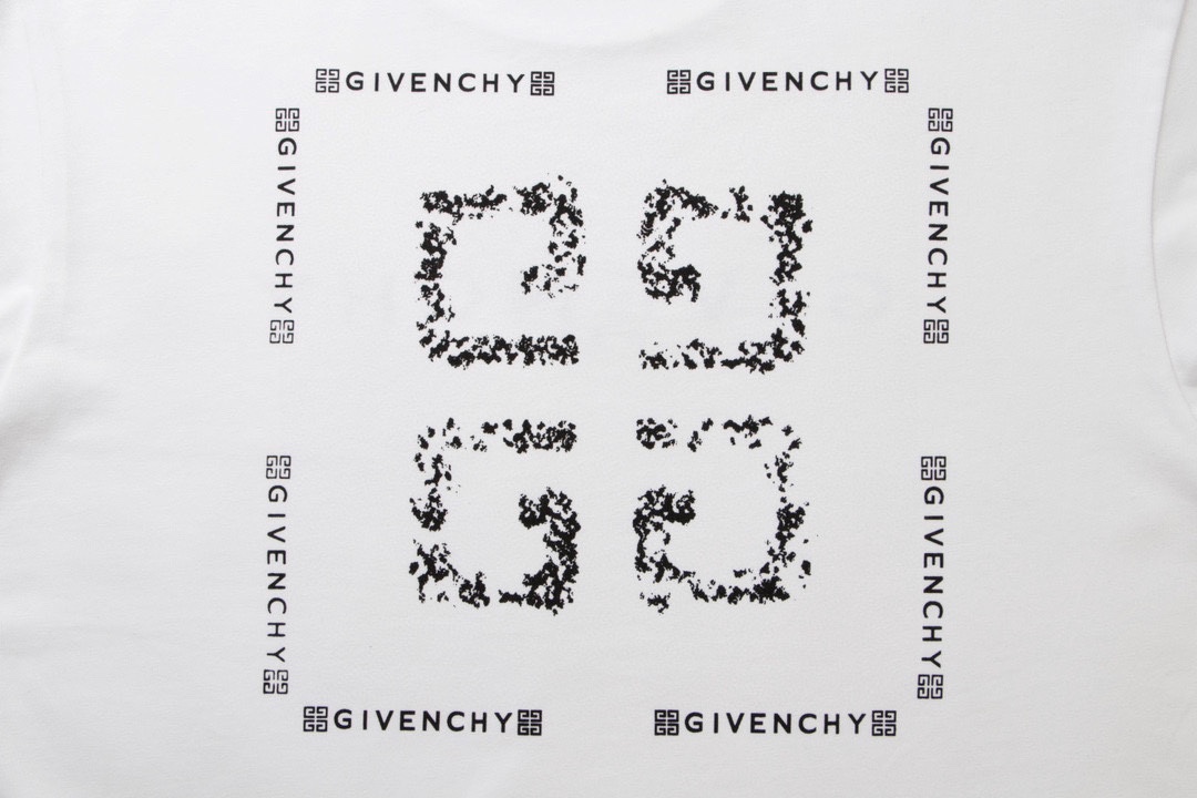 Givenchy 紀梵希 殘缺字母印花logo短袖T恤
