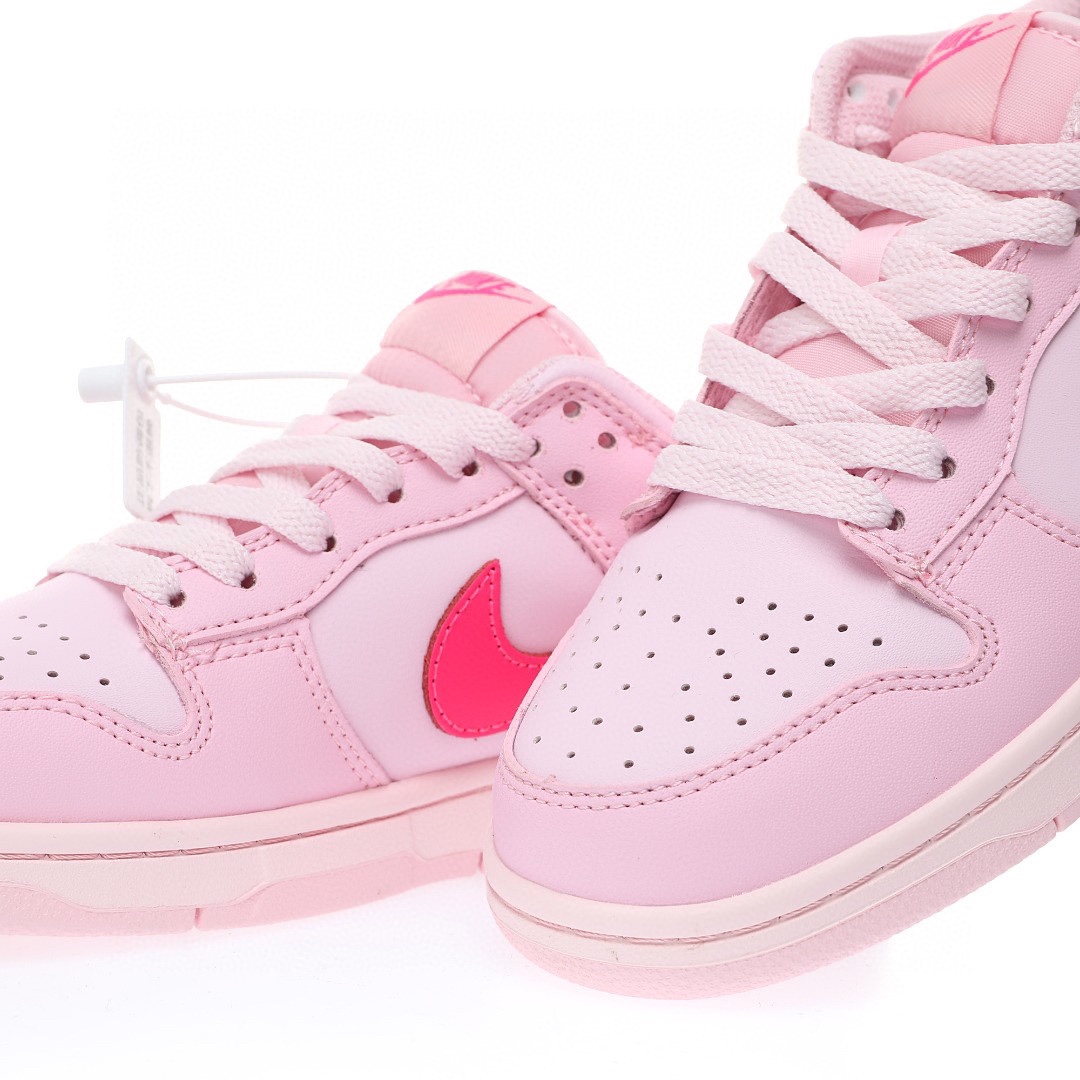 Dunk Low “芭比熒光粉”