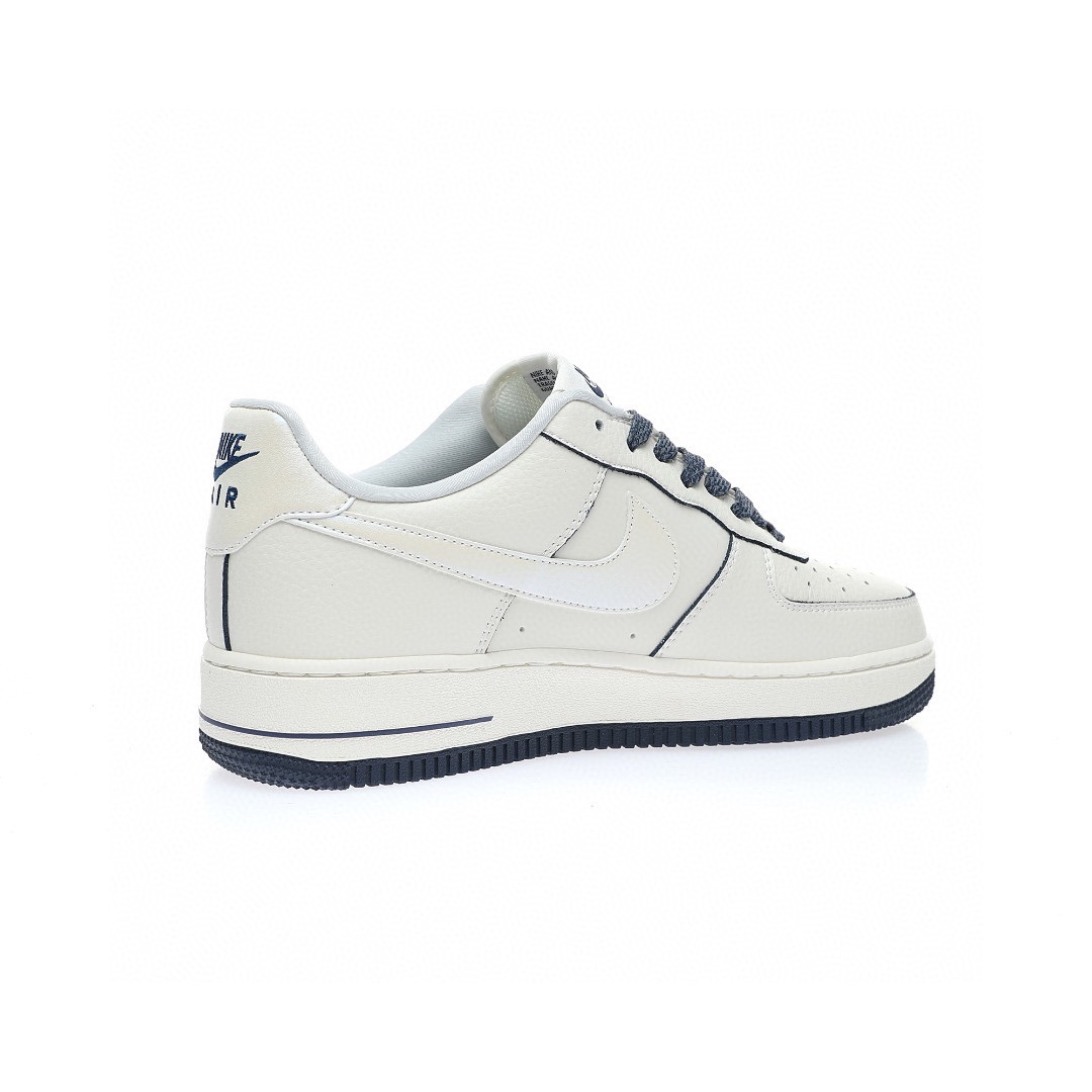 Nike Air Force 1 “皮革米白暗夜藍小鉤”