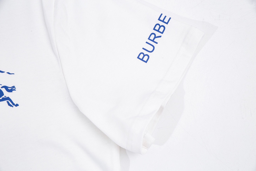 【 BURBERRY 】