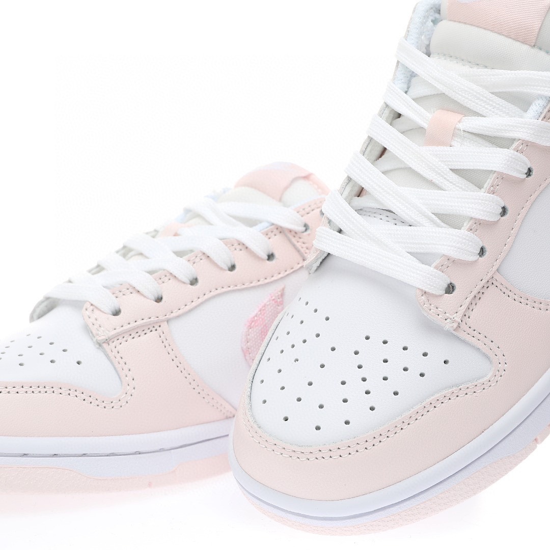 Dunk Low “粉白腰果花”