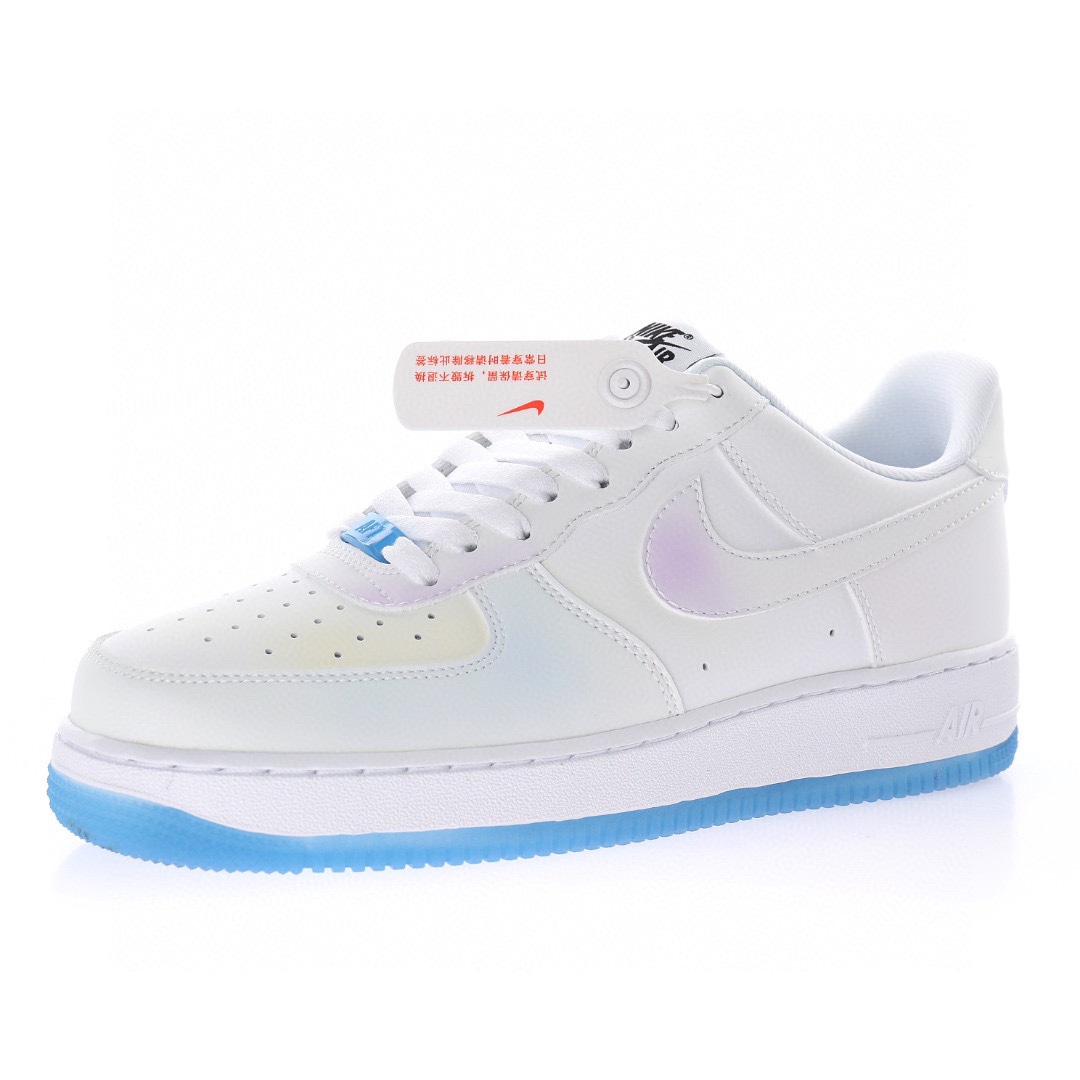 Nike Air Force 1 “白藍滿面熱感應”