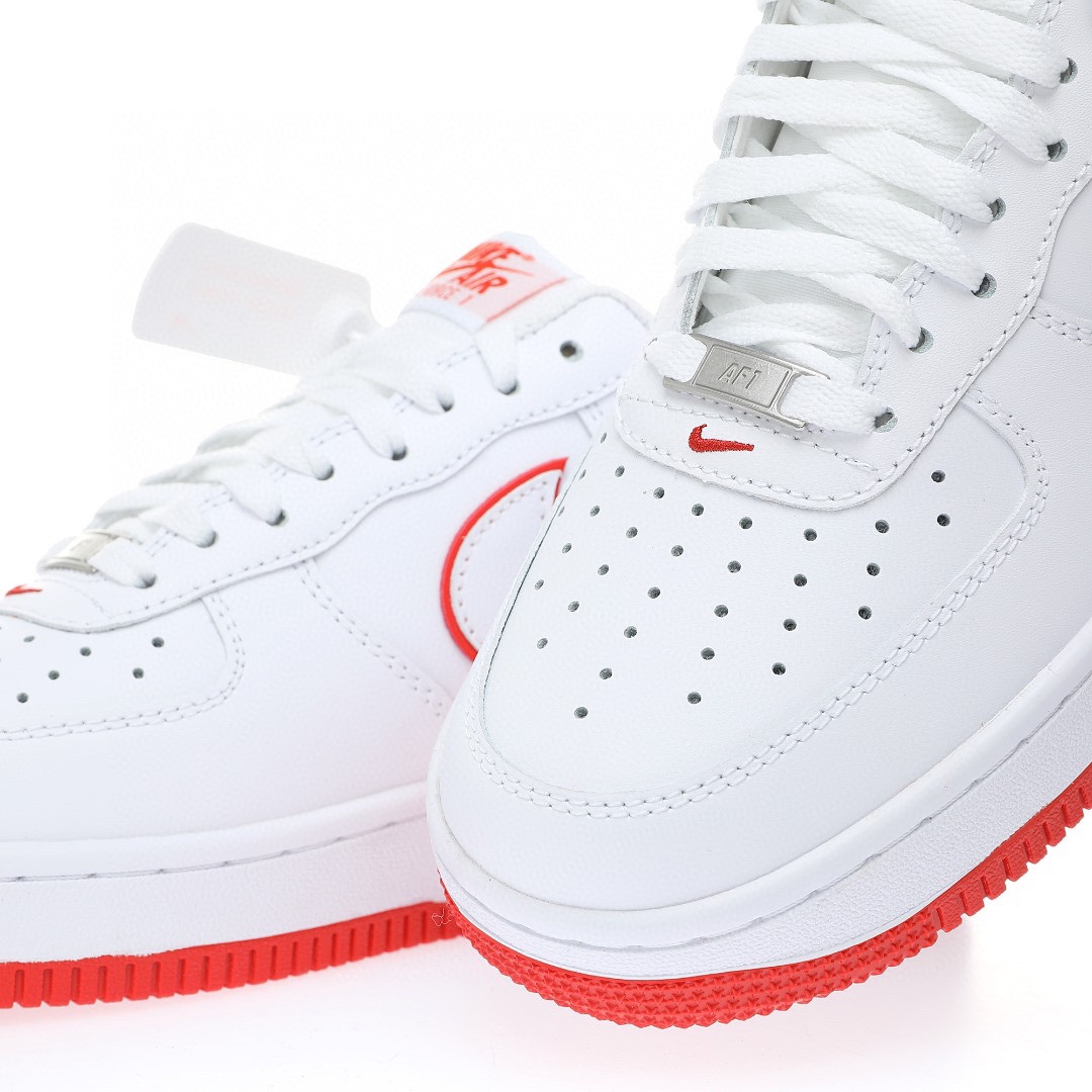 Nike Air Force 1 “皮革白紅疊鉤”