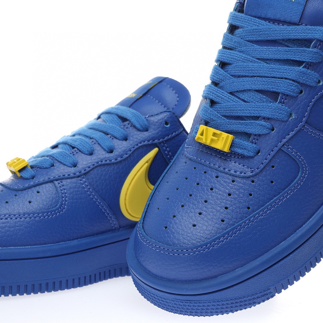 Nike Air Force 1 “聯名藍巨人黃大鉤”