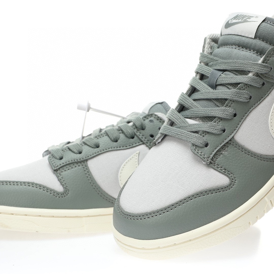 Dunk Low 雲灰綠白