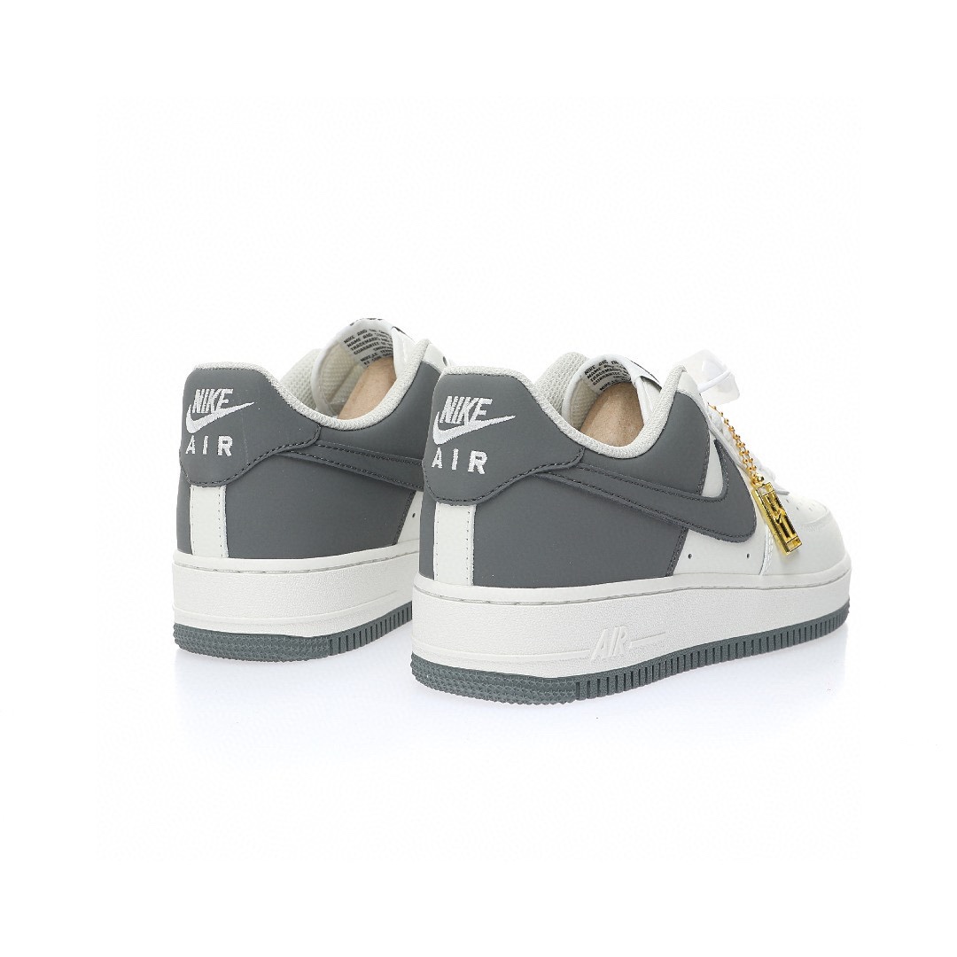 Nike Air Force 1 “皮革拼接米白奶奶灰”