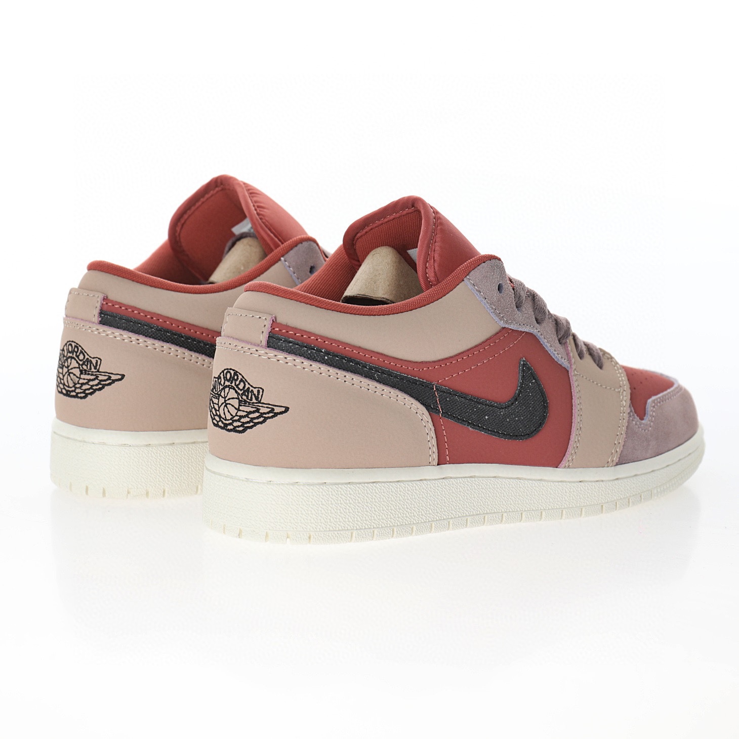 Nike Air Jordan 1 “紅粉紫拼接奶茶紅豆”