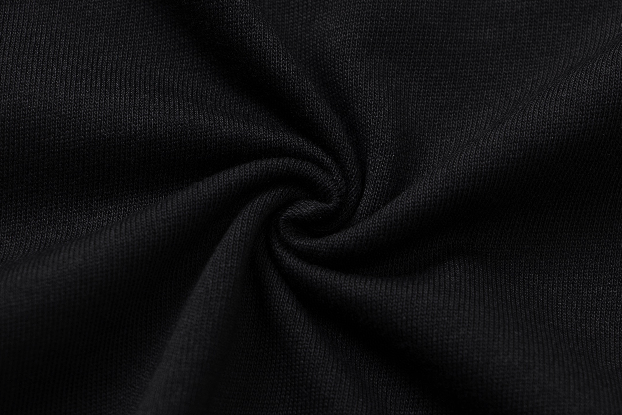 Louis vuitton 路易威登 LV春夏新款塗鴉短袖t恤  
手繪塗鴉效果