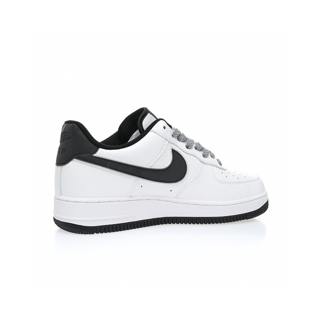 Nike Air Force 1 “皮革白黑天使反光鉤子”