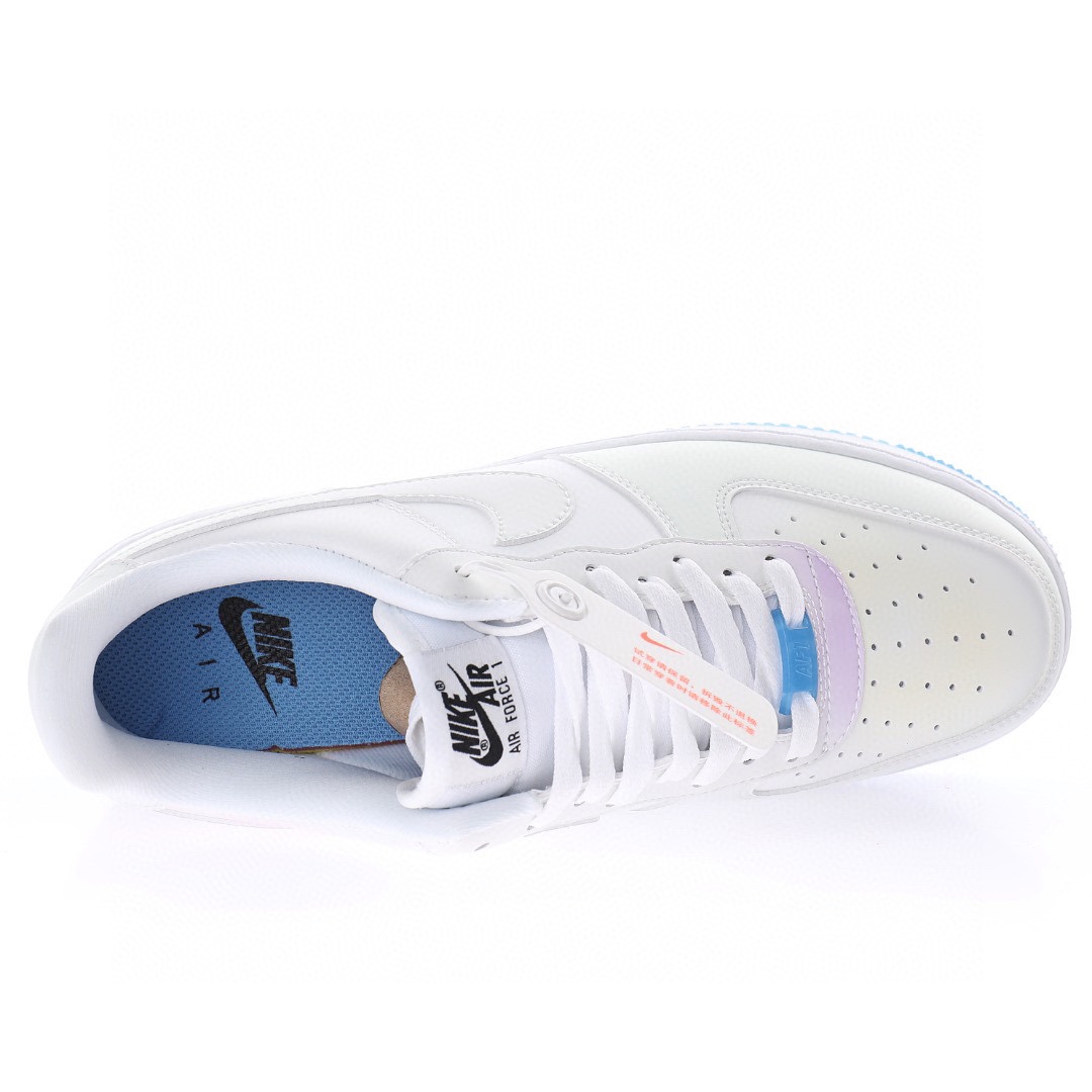 Nike Air Force 1 “白藍滿面熱感應”