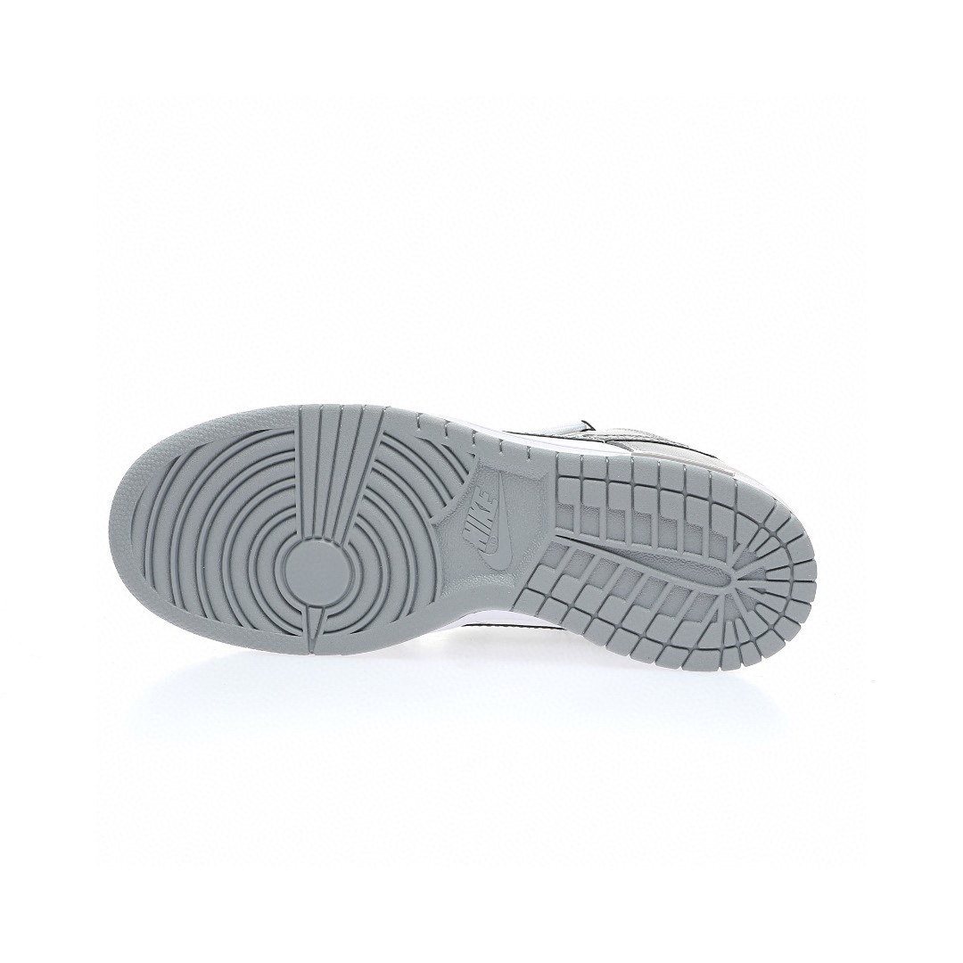 Dunk Low “菸灰白XX塗鴉綁繩”