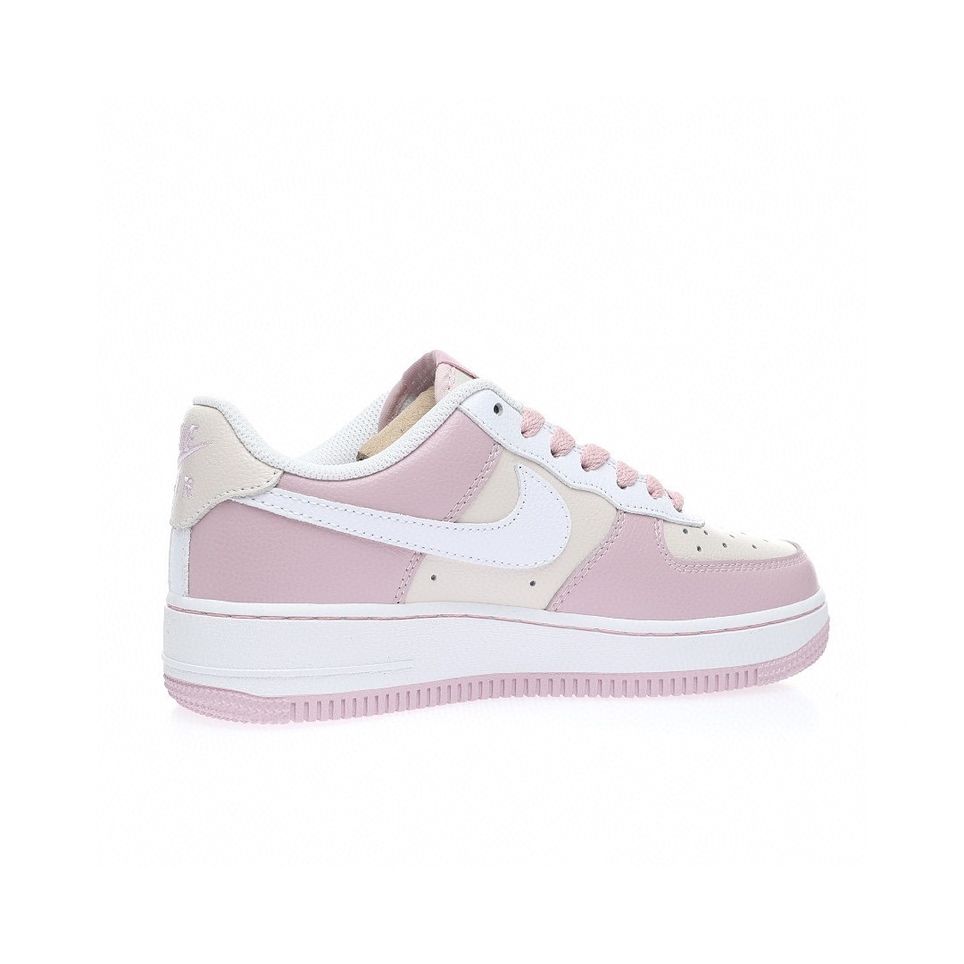 Nike Air Force 1 “皮革淺粉米白小鉤”