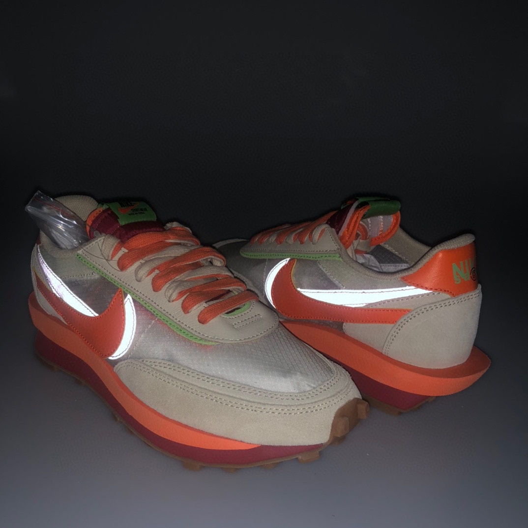 CLOT x Sacai x Nike LDV Waffle"Net/Orange Blaze-Deep Red-Green"重疊設計前衛華夫變形休閒慢跑鞋「三米橙火焰深紅綠豆」