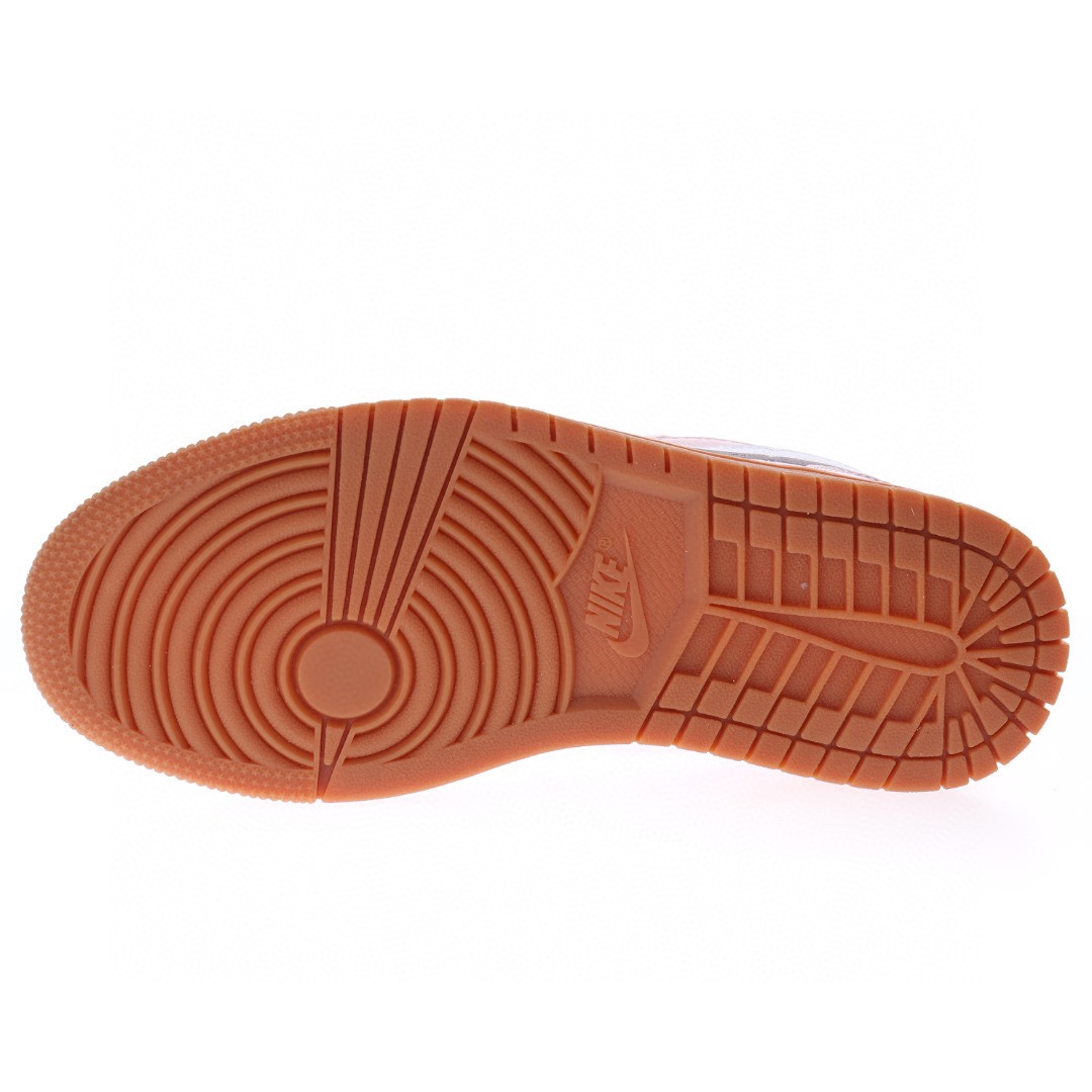 Nike Air Jordan 1 “粉紅生膠”