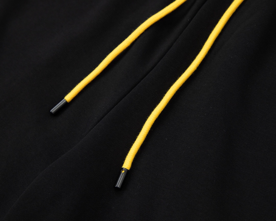 FEND23春夏新款 經典串標怪獸眼睛印花短褲