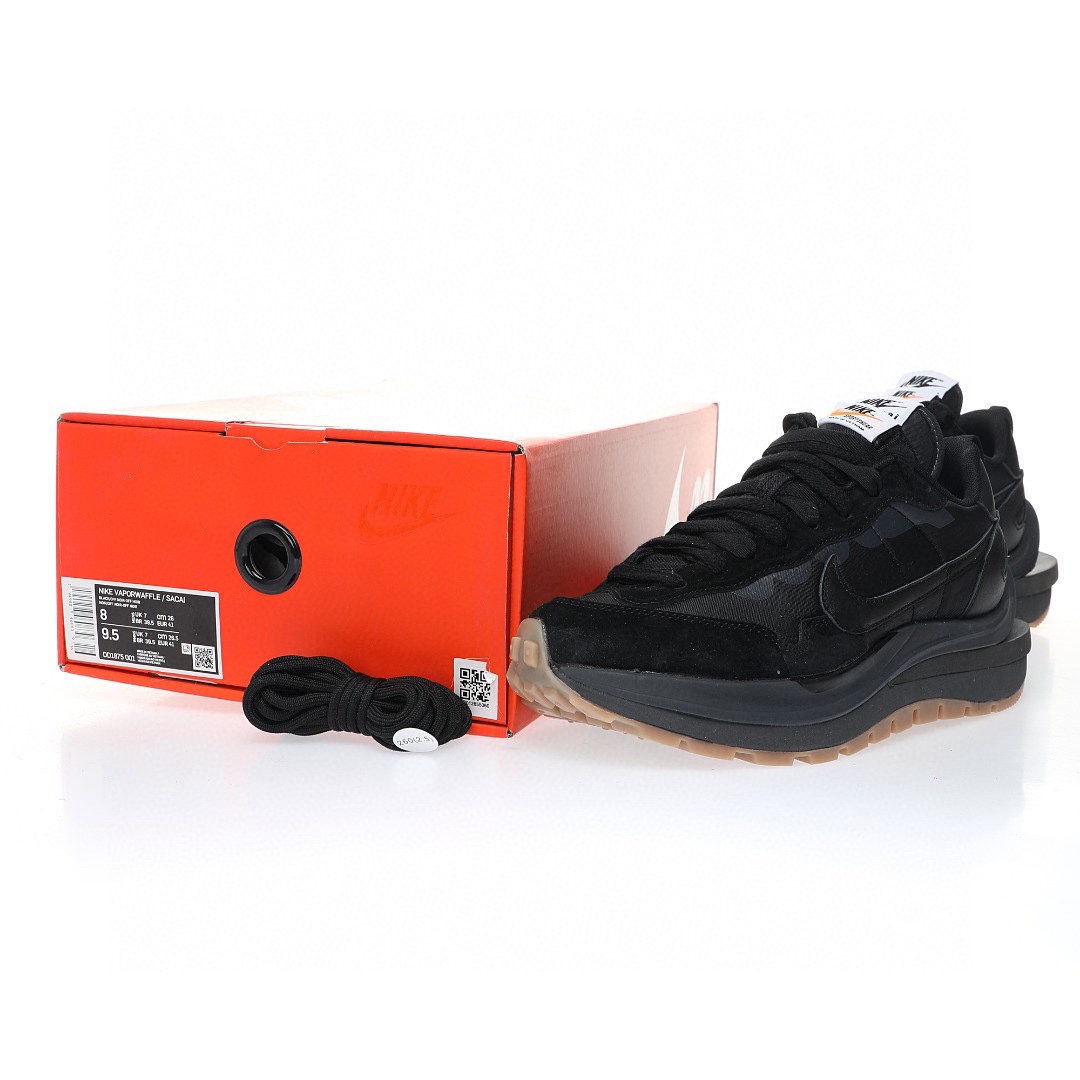 Sacai x Nike VaporWaffle 3.0"Black Gum"系列改良馬拉松變形解構前衛設計五層底休閒運動慢跑鞋「厚布黑生膠大重疊雙鈎子」