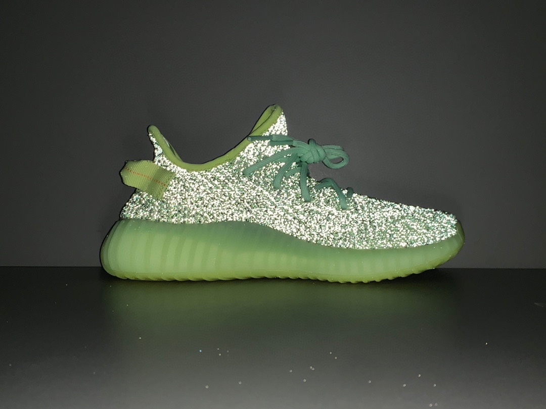 【OG版：椰子350V2】 黑綠滿天星  Adidas