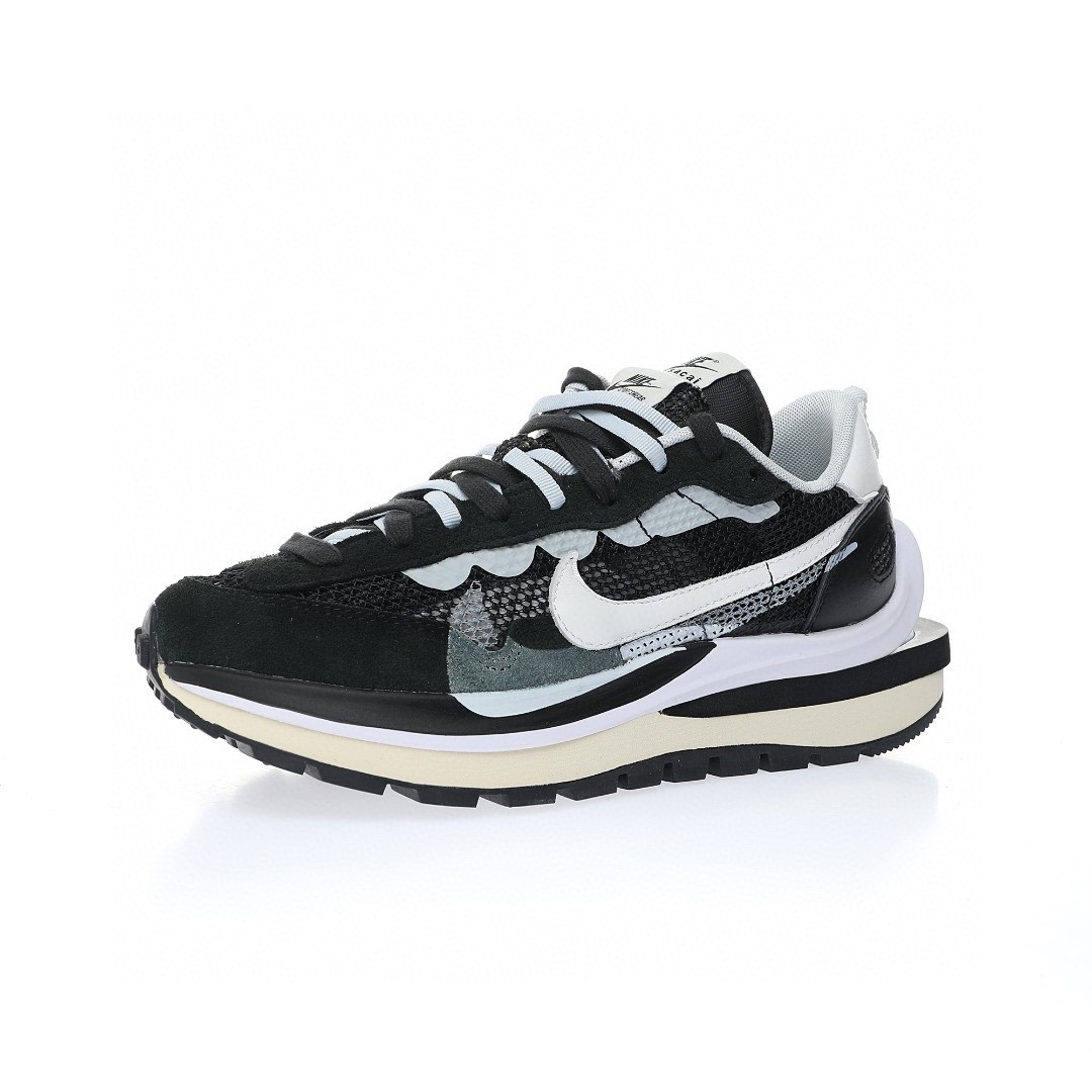 Sacai x Nike VaporWaffle 3.0"Black/White"系列改良馬拉松變形解構前衛設計五層底休閒運動慢跑鞋「透吸黑白大重疊雙鈎子」