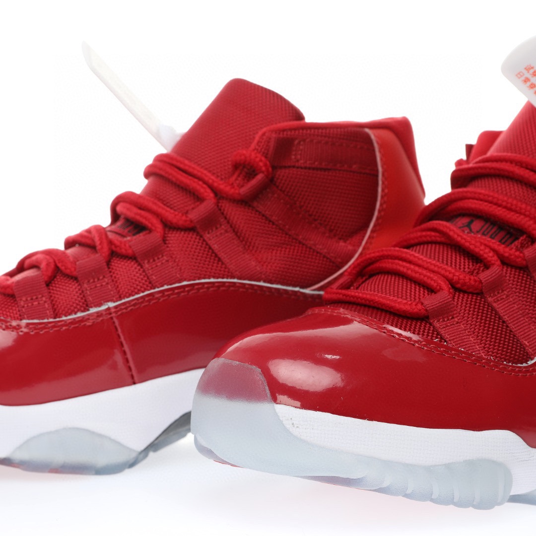 AJ11代邁克爾·喬丹高幫運動文化籃球鞋“大紅公牛”
