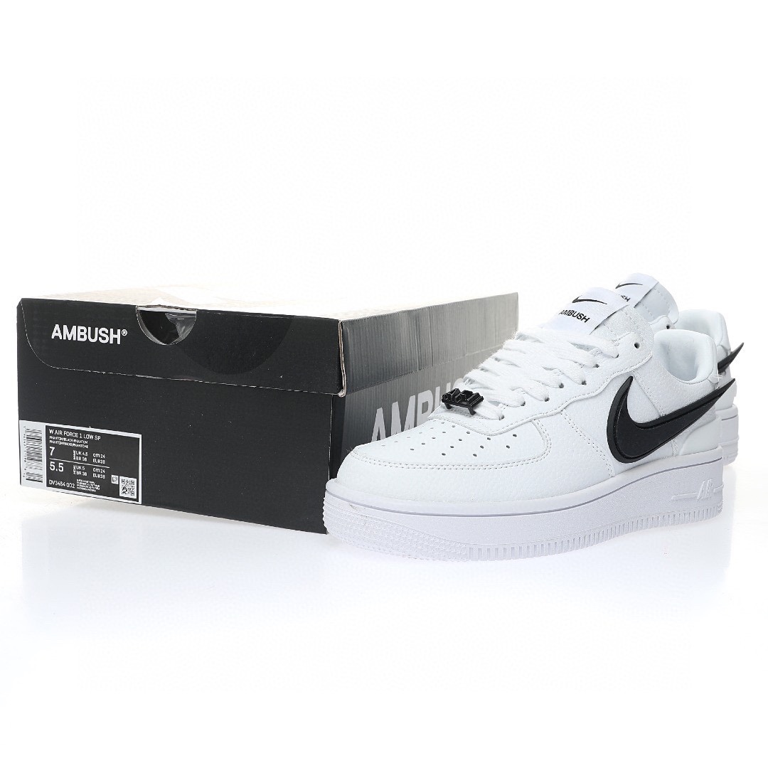 Nike Air Force 1 “聯名白黑大鉤”