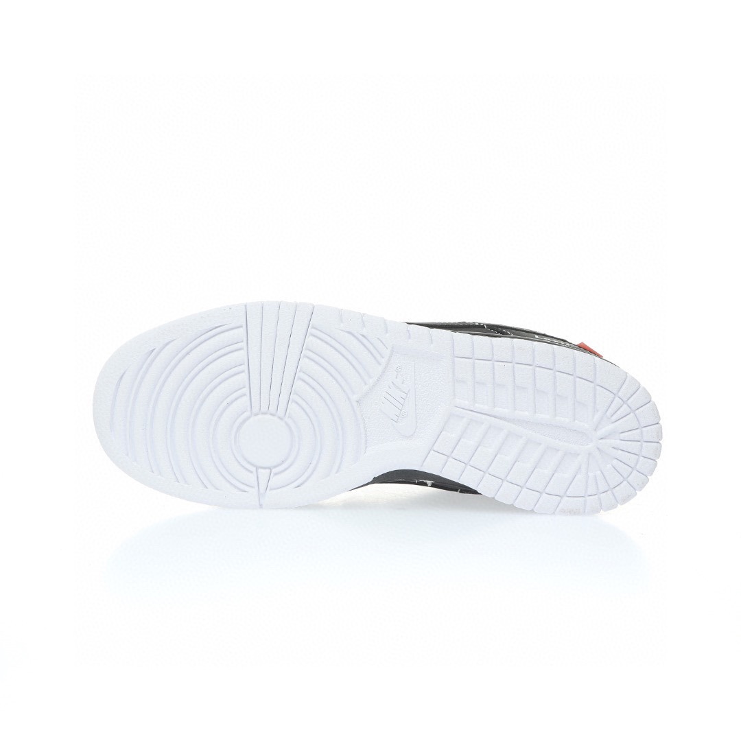 Dunk Low 「黑白車線須藤京一」