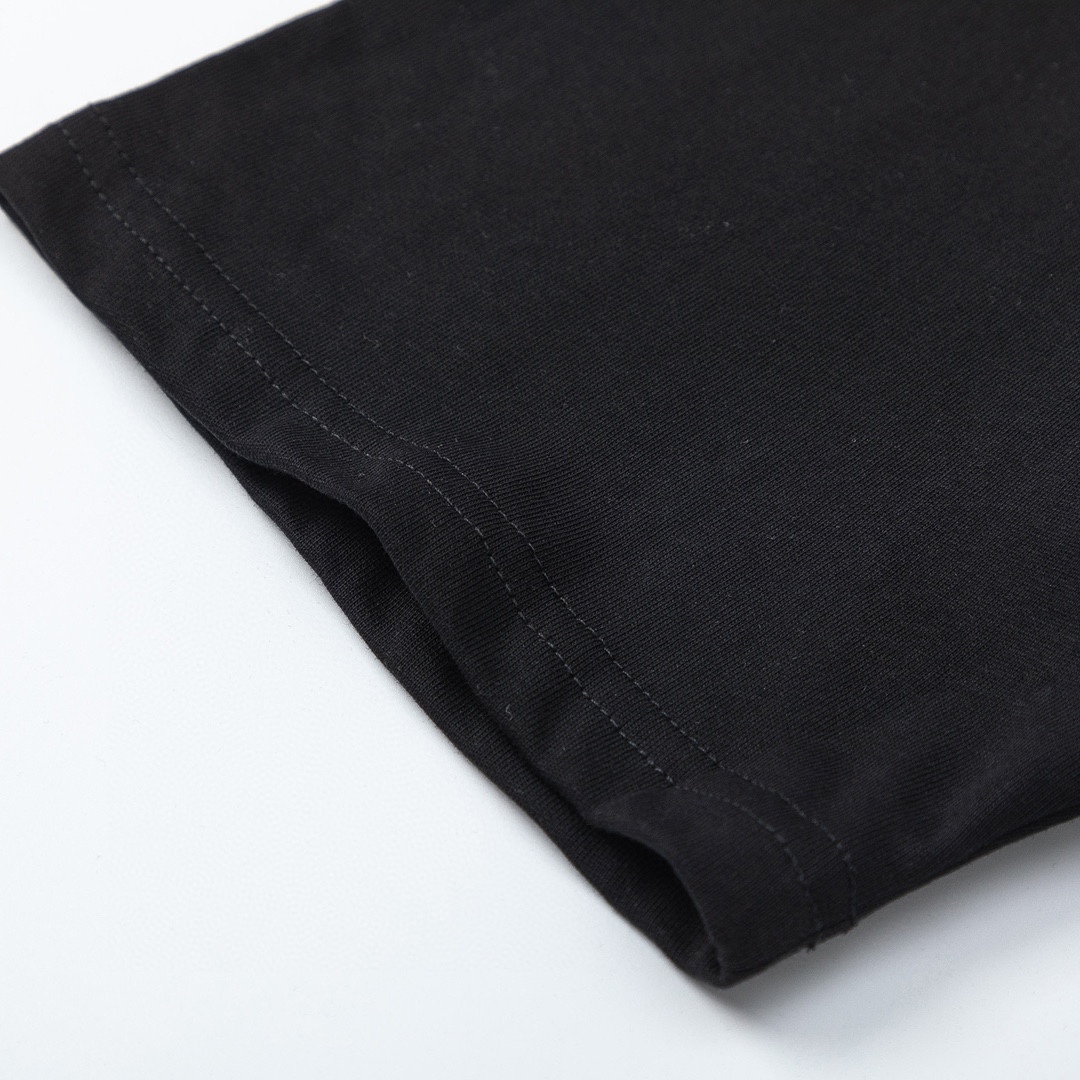 LouisVuitton路易威登LV 23SS logo字母刺繡短袖