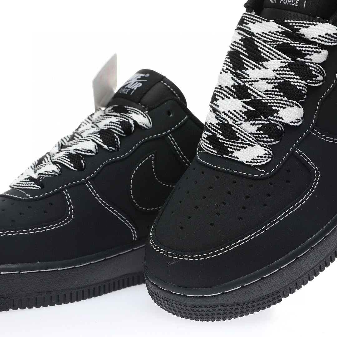 Nike Air Force 1 “黑武士白縫線倒鉤小倒鉤”