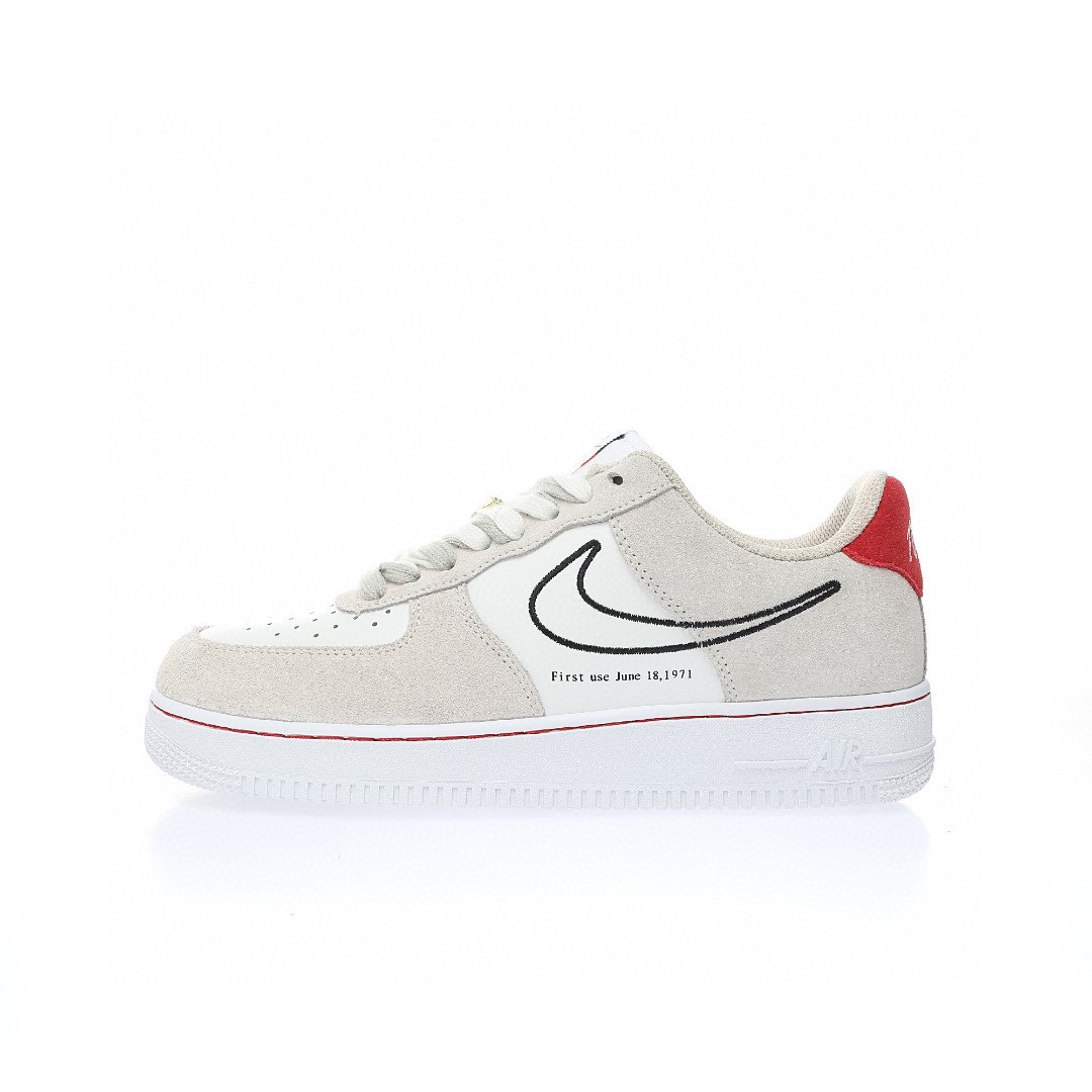 Nike Air Force 1 “拼接米白紅金扣”