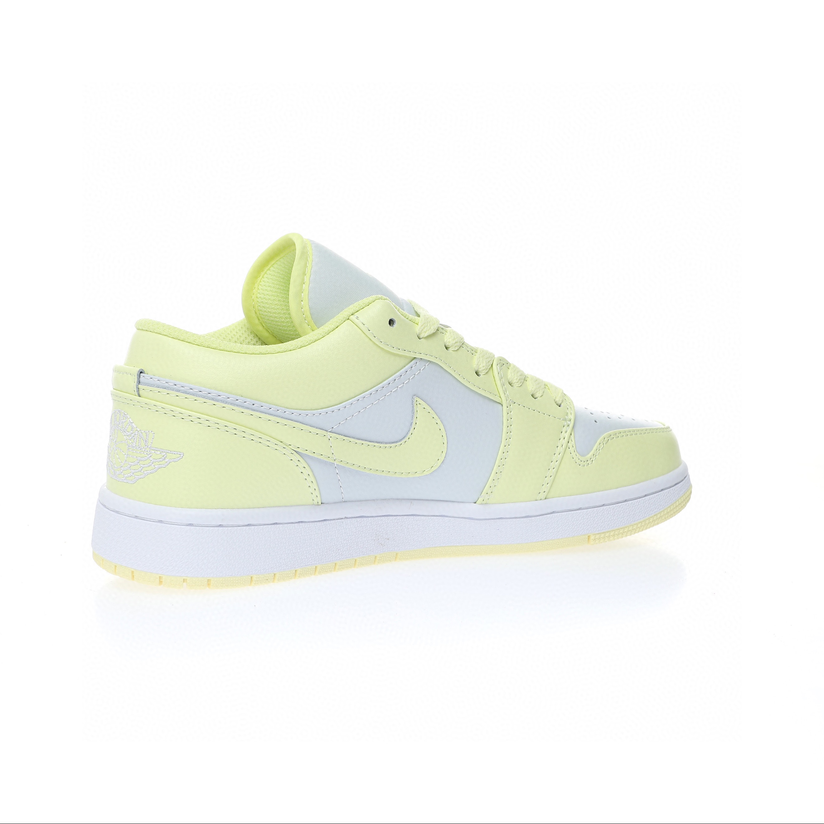 Nike Air Jordan 1 “黑紅小禁穿”