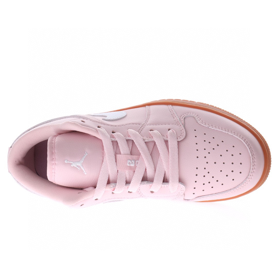 Nike Air Jordan 1 “粉紅生膠”