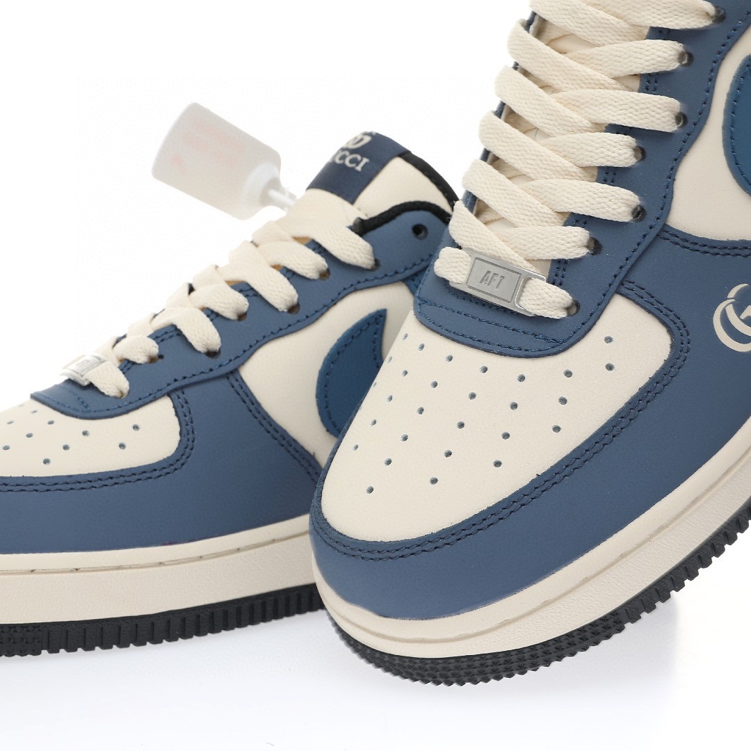 Nike Air Force 1 “皮革牛仔藍米白小鉤”