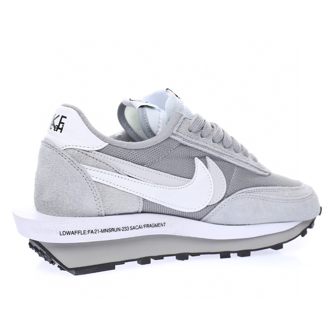 Fragment Design x Sacai x Nike LDWaffle"Wolf Grey"翻毛閃電元祖灰白雙鈎子