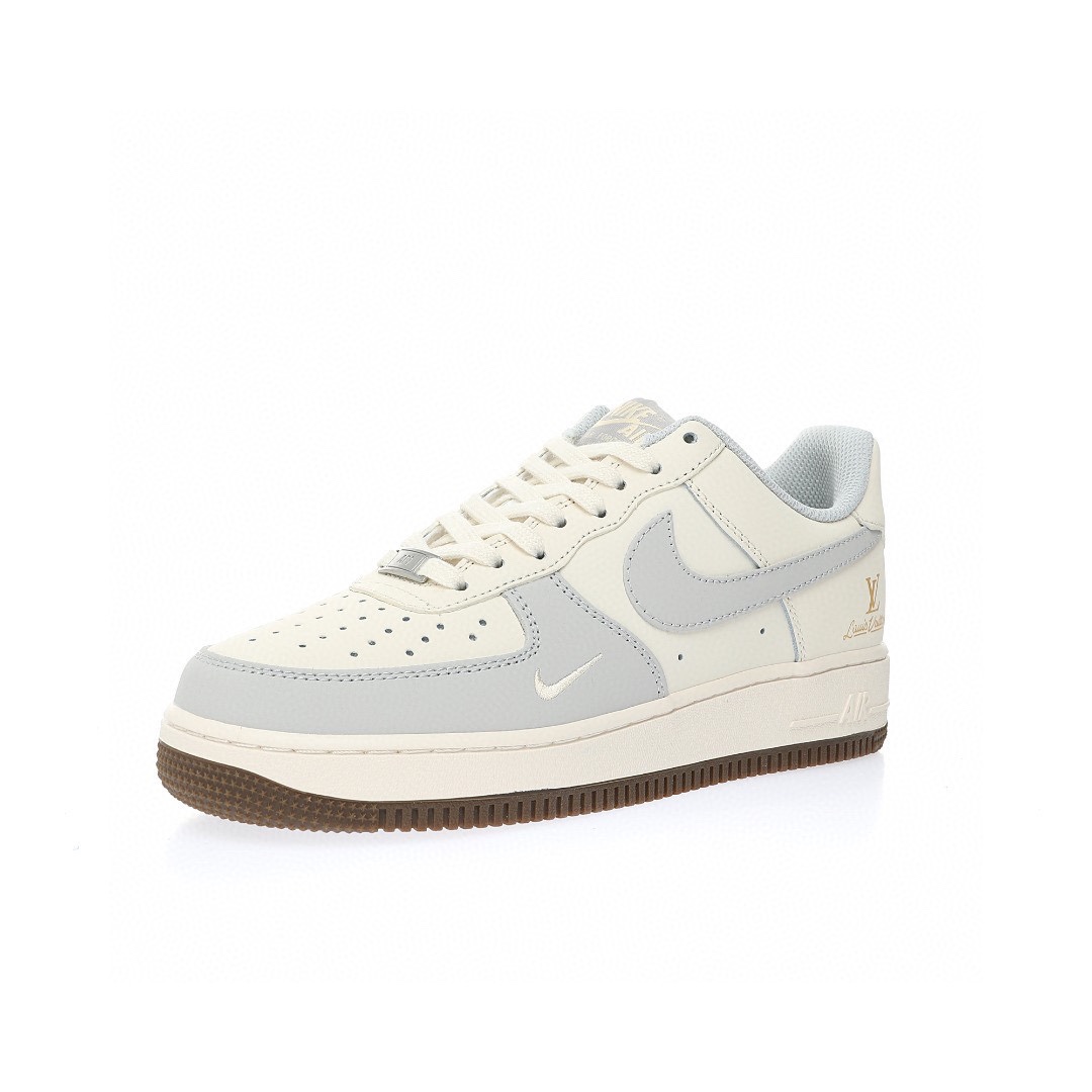 Nike Air Force 1 “拼接奶白淺灰金LV印花”