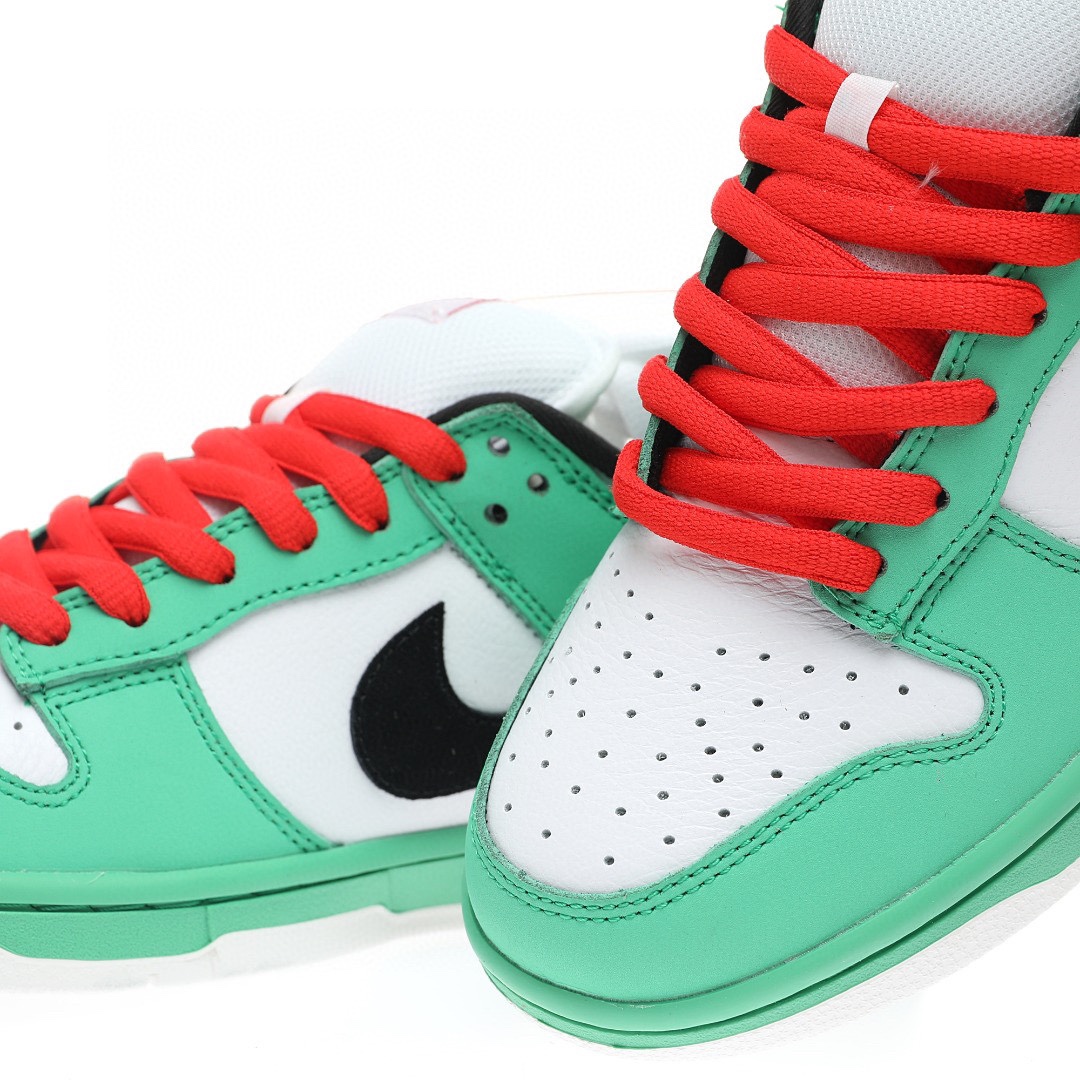 Dunk Low 「皮革白綠喜力」