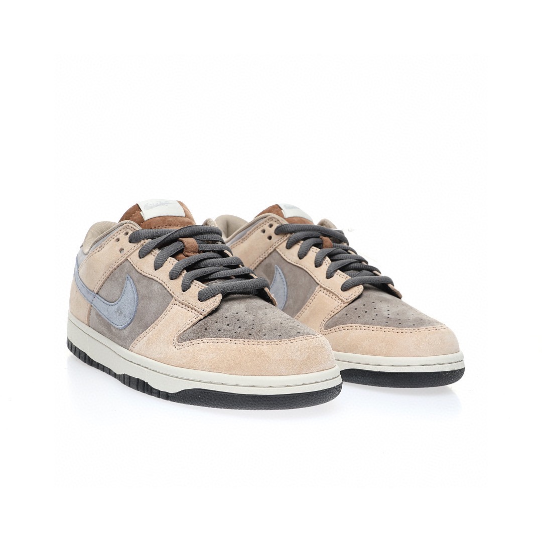 Dunk Low“麂皮沙棕灰霧霾藍”