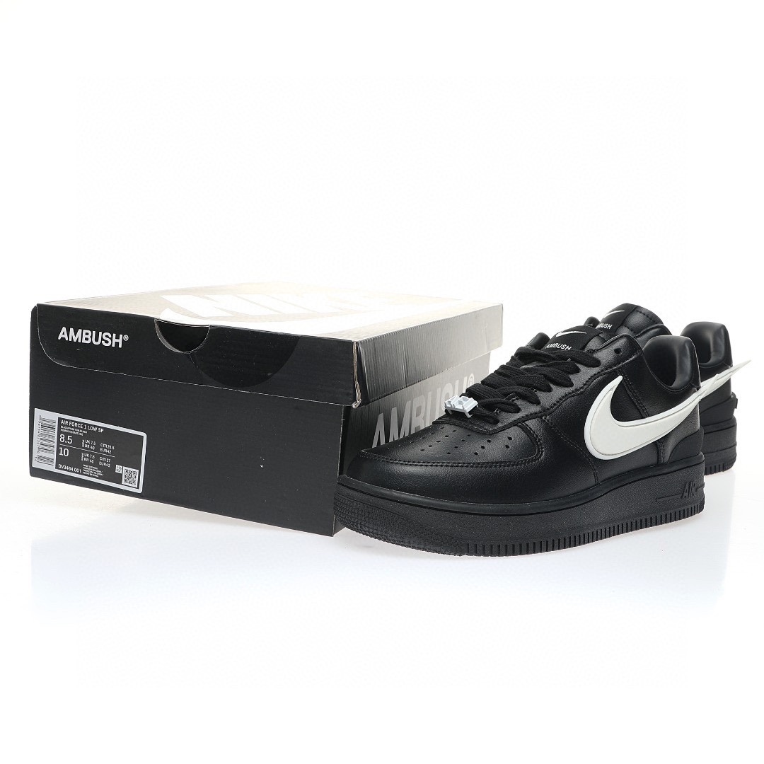 Nike Air Force 1 “聯名黑白大鉤”