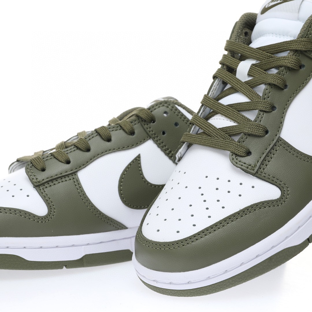 Dunk Low “白綠黑”