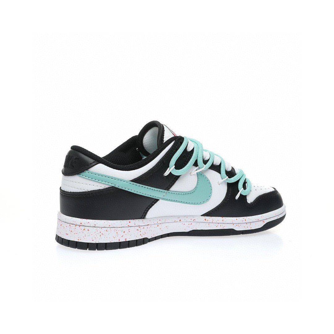 Dunk Low “黑白薄荷綠三鉤子”