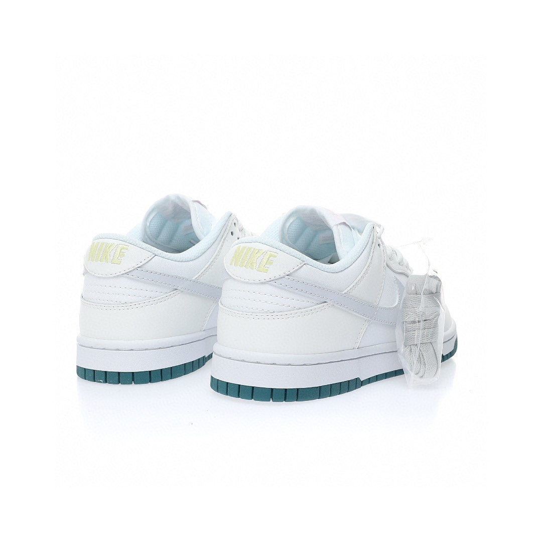 Dunk Low 「皮革淺灰藍」