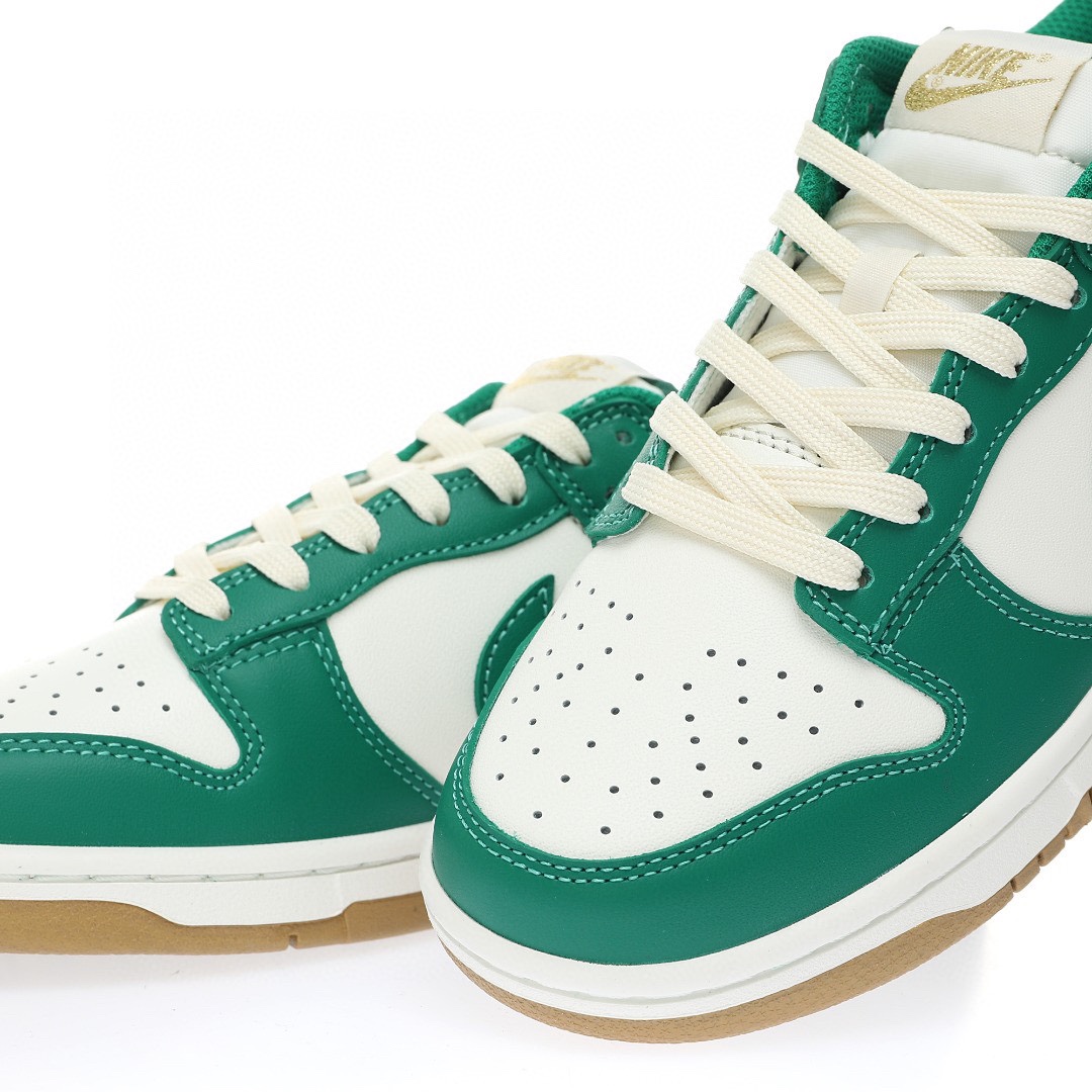 Dunk Low “白綠金”