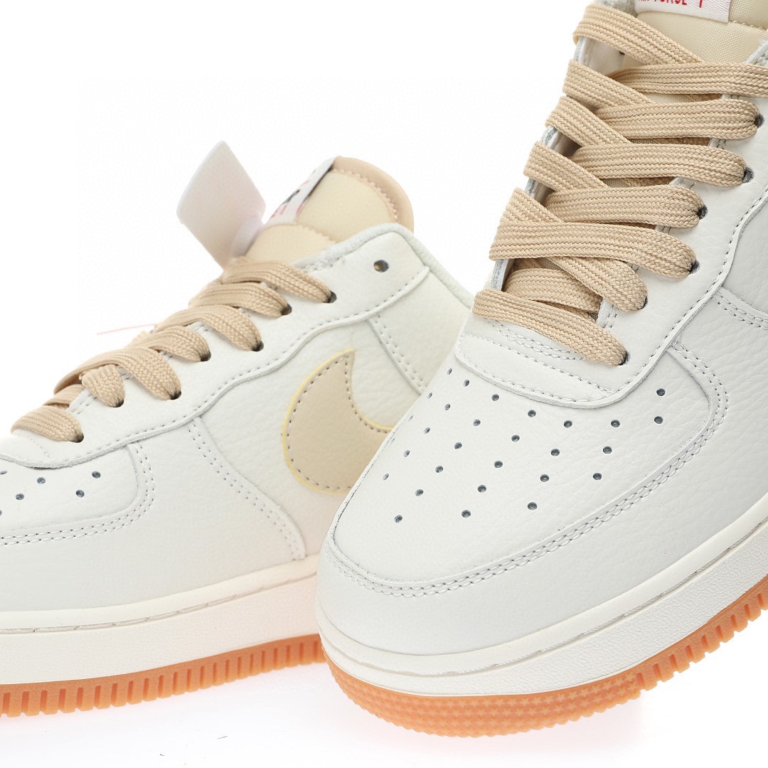 Nike Air Force 1 “皮革奶白奶油黃生膠底”