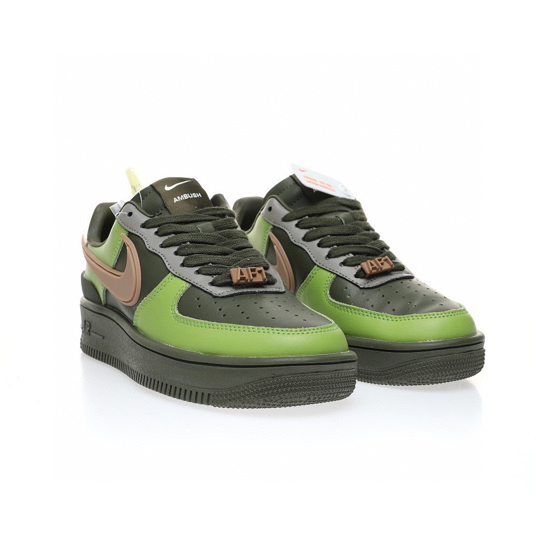 Nike Air Force 1 “聯名牛油果綠軍綠棕大鉤”