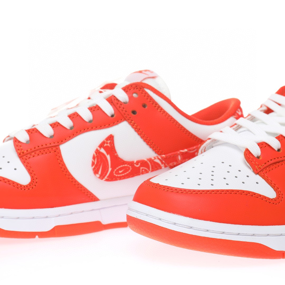 Dunk Low“橘白變形蟲”